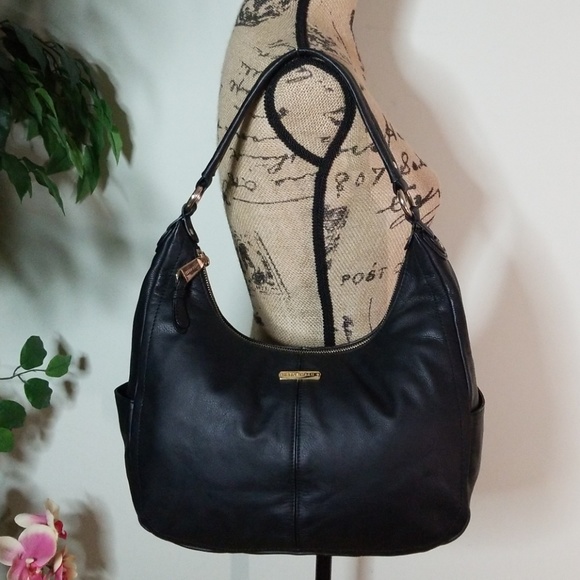 Cole Haan Handbags - Cole Haan Leather Bag